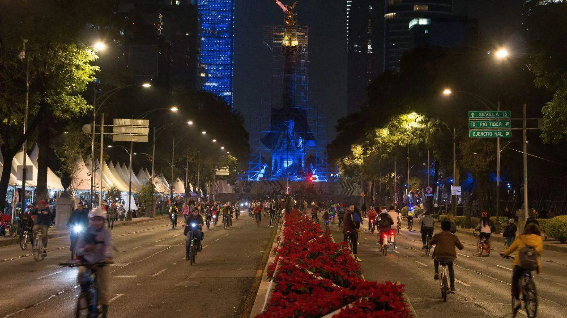 Paseo Nocturno en CDMX